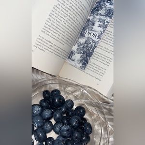 Meet your Posher, Amelia